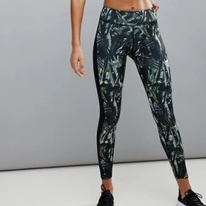 Bershka Leggings Palmiers